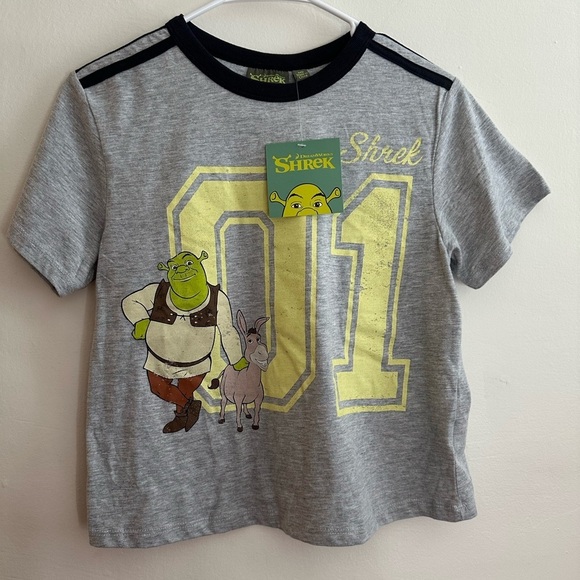 Dreamworks Tops - Dreamworks Shrek Gray Tee with Yellow Accents